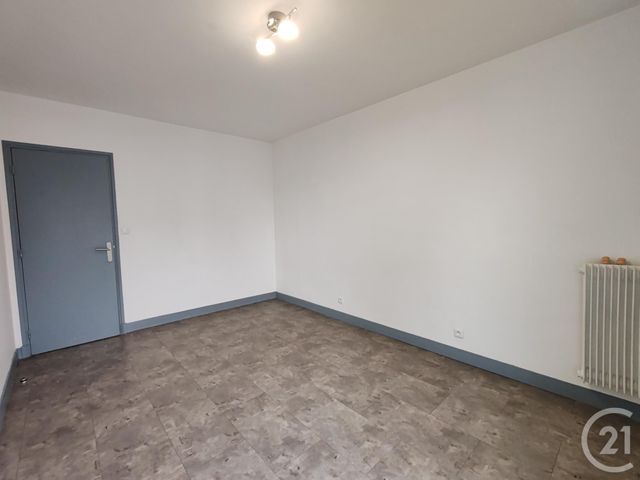 Appartement F3 &agrave; vendre - 3 pi&egrave;ces - 64 m2 - La Chapelle St Mesmin - 45 - CENTRE