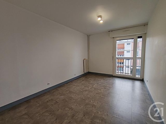 Appartement F3 &agrave; vendre - 3 pi&egrave;ces - 64 m2 - La Chapelle St Mesmin - 45 - CENTRE