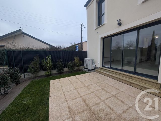 Maison &agrave; louer - 5 pi&egrave;ces - 84,72 m2 - St Jean Le Blanc - 45 - CENTRE