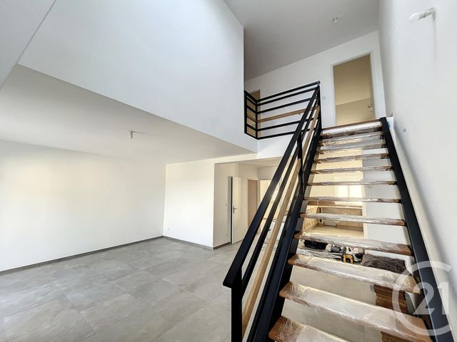 Maison &agrave; louer - 6 pi&egrave;ces - 114,89 m2 - Chaingy - 45 - CENTRE