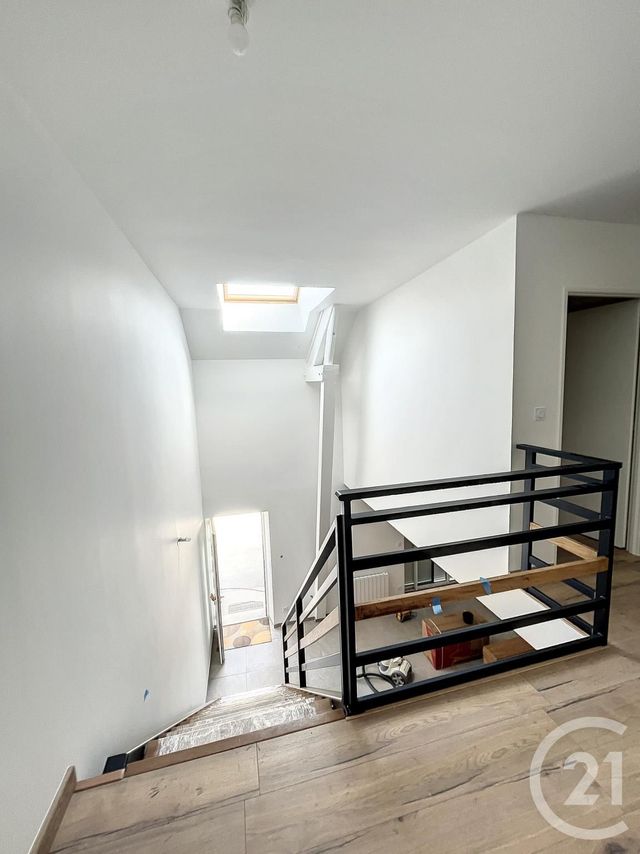 Maison &agrave; louer - 6 pi&egrave;ces - 114,89 m2 - Chaingy - 45 - CENTRE