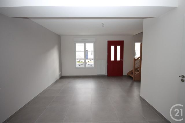 Maison &agrave; louer - 3 pi&egrave;ces - 63,05 m2 - St Denis En Val - 45 - CENTRE