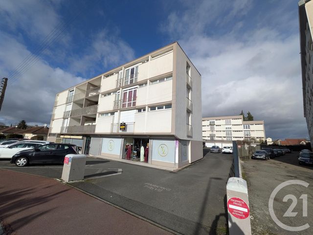 Appartement F3 &agrave; louer - 3 pi&egrave;ces - 59,46 m2 - St Jean De La Ruelle - 45 - CENTRE