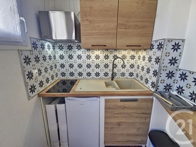 Appartement F1 &agrave; louer - 1 pi&egrave;ce - 27,39 m2 - Orleans - 45 - CENTRE