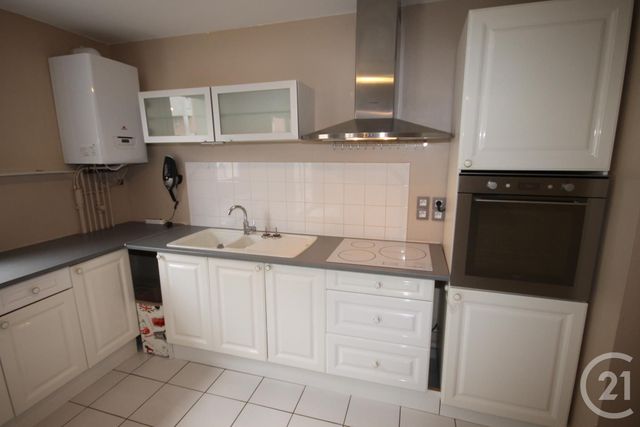 Appartement F3 &agrave; louer - 3 pi&egrave;ces - 67,94 m2 - Fleury Les Aubrais - 45 - CENTRE