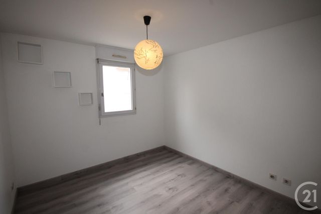 Appartement F3 &agrave; louer - 3 pi&egrave;ces - 67,94 m2 - Fleury Les Aubrais - 45 - CENTRE