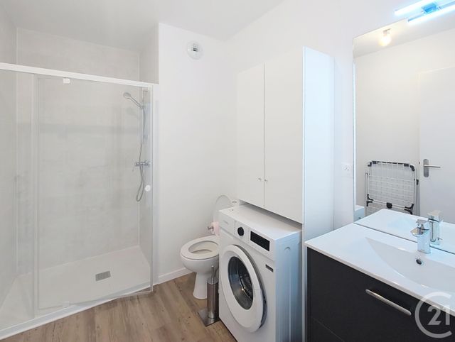 Appartement F1 &agrave; louer - 1 pi&egrave;ce - 33,10 m2 - La Chapelle St Mesmin - 45 - CENTRE