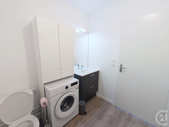 Appartement F1 &agrave; louer - 1 pi&egrave;ce - 33,10 m2 - La Chapelle St Mesmin - 45 - CENTRE