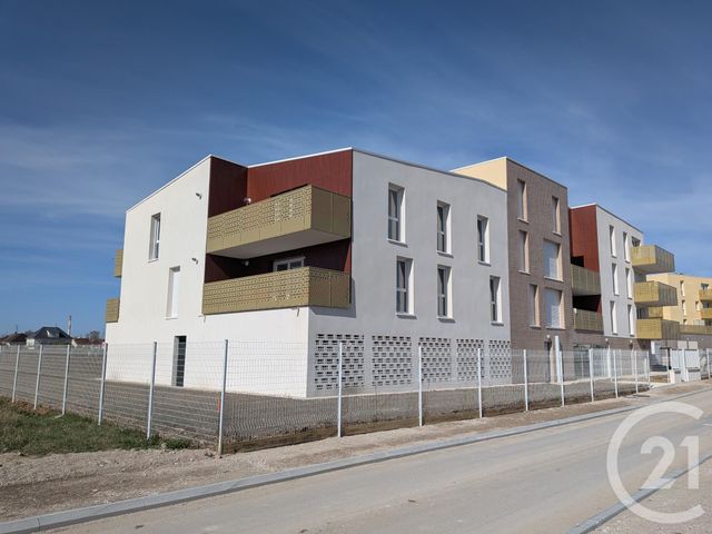 Appartement F1 &agrave; louer - 1 pi&egrave;ce - 33,10 m2 - La Chapelle St Mesmin - 45 - CENTRE