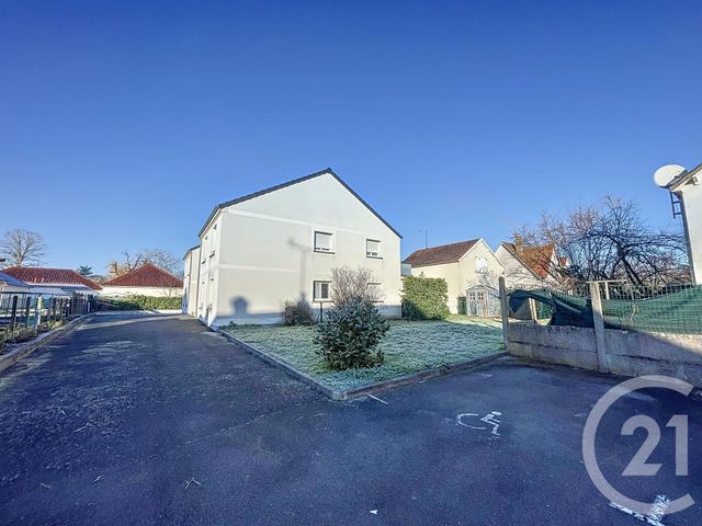 Appartement F3 &agrave; louer - 3 pi&egrave;ces - 60,15 m2 - St Jean De La Ruelle - 45 - CENTRE