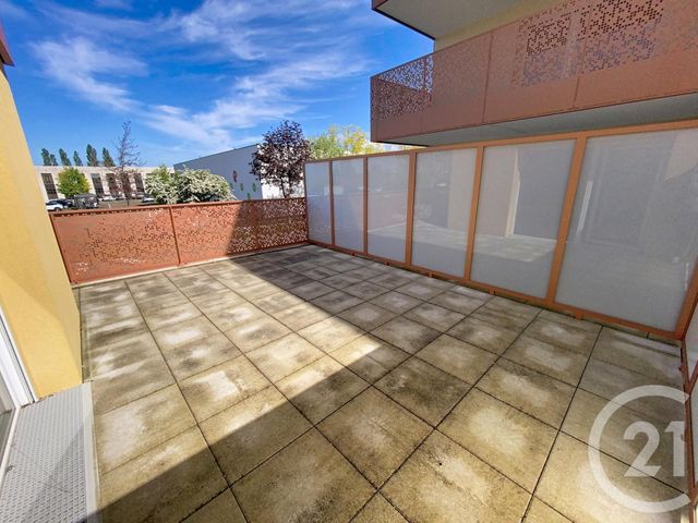 Appartement F1 &agrave; louer - 1 pi&egrave;ce - 28,48 m2 - La Chapelle St Mesmin - 45 - CENTRE