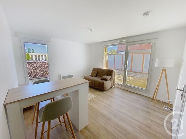 Appartement F1 &agrave; louer - 1 pi&egrave;ce - 28,48 m2 - La Chapelle St Mesmin - 45 - CENTRE