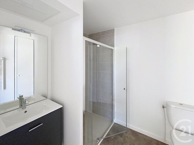 Appartement F1 &agrave; louer - 1 pi&egrave;ce - 28,48 m2 - La Chapelle St Mesmin - 45 - CENTRE