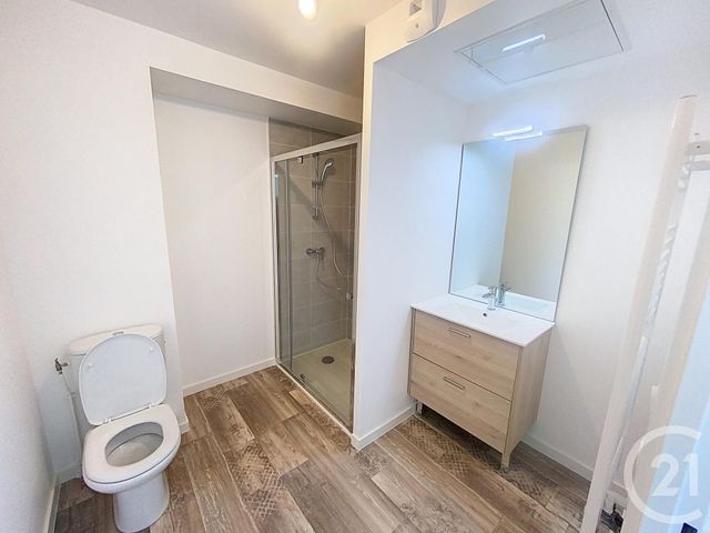 Appartement F1 &agrave; louer - 1 pi&egrave;ce - 24,50 m2 - La Chapelle St Mesmin - 45 - CENTRE