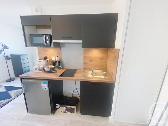 Appartement F1 &agrave; louer - 1 pi&egrave;ce - 24,50 m2 - La Chapelle St Mesmin - 45 - CENTRE