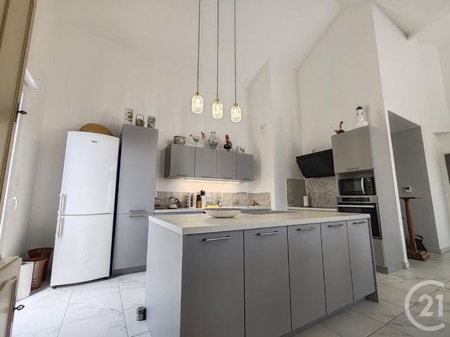 Appartement F5 &agrave; vendre - 5 pi&egrave;ces - 111,34 m2 - St Jean De La Ruelle - 45 - CENTRE
