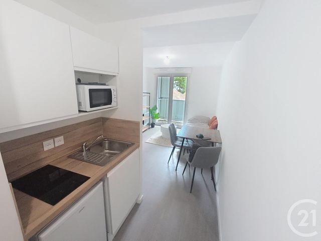 Appartement F1 &agrave; louer - 1 pi&egrave;ce - 17,23 m2 - Orleans - 45 - CENTRE