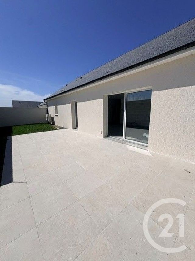 Maison &agrave; louer - 5 pi&egrave;ces - 125,85 m2 - La Chapelle St Mesmin - 45 - CENTRE