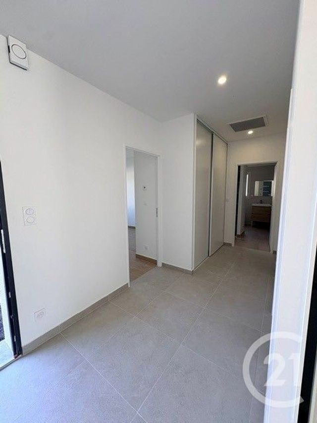 Maison &agrave; louer - 5 pi&egrave;ces - 126,16 m2 - La Chapelle St Mesmin - 45 - CENTRE