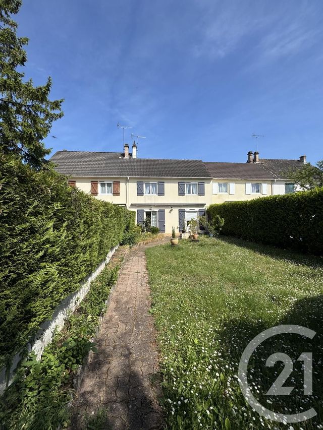 Maison &agrave; vendre - 5 pi&egrave;ces - 88,22 m2 - St Ay - 45 - CENTRE