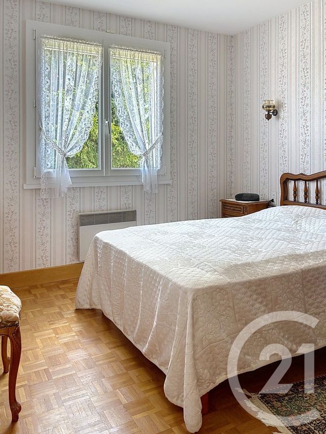 Maison &agrave; vendre - 8 pi&egrave;ces - 198,91 m2 - St Jean De La Ruelle - 45 - CENTRE