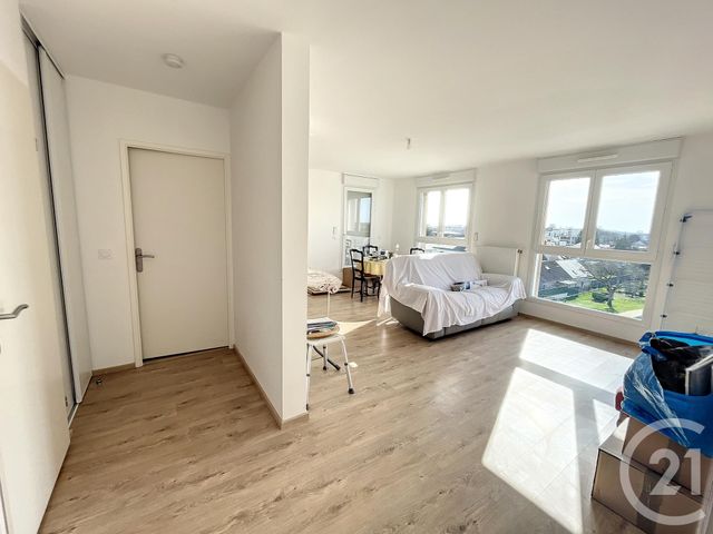 Appartement F3 &agrave; louer - 3 pi&egrave;ces - 66,44 m2 - La Chapelle St Mesmin - 45 - CENTRE