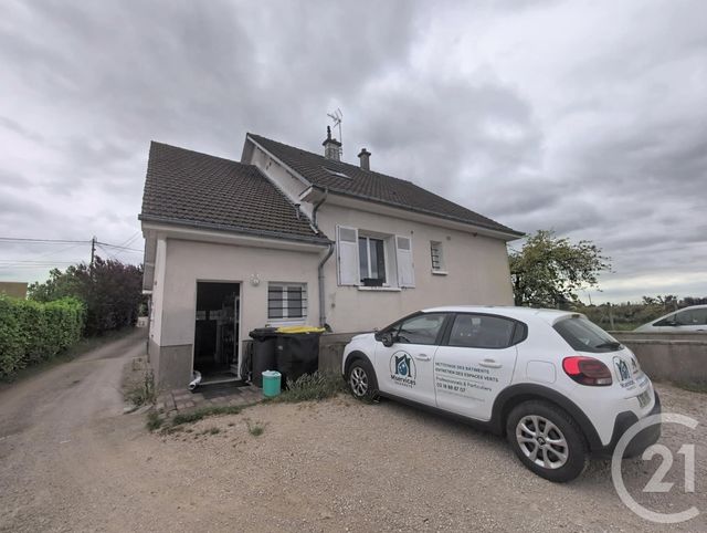 Maison &agrave; louer - 5 pi&egrave;ces - 132 m2 - Chaingy - 45 - CENTRE