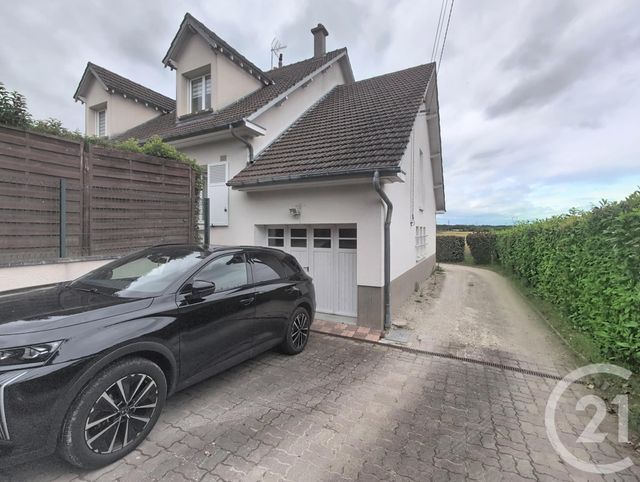 Maison &agrave; louer - 5 pi&egrave;ces - 132 m2 - Chaingy - 45 - CENTRE