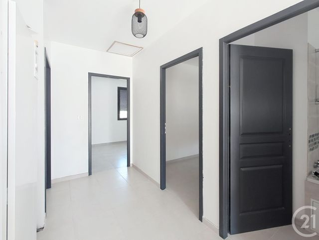 Maison &agrave; louer - 4 pi&egrave;ces - 87,78 m2 - Fleury Les Aubrais - 45 - CENTRE