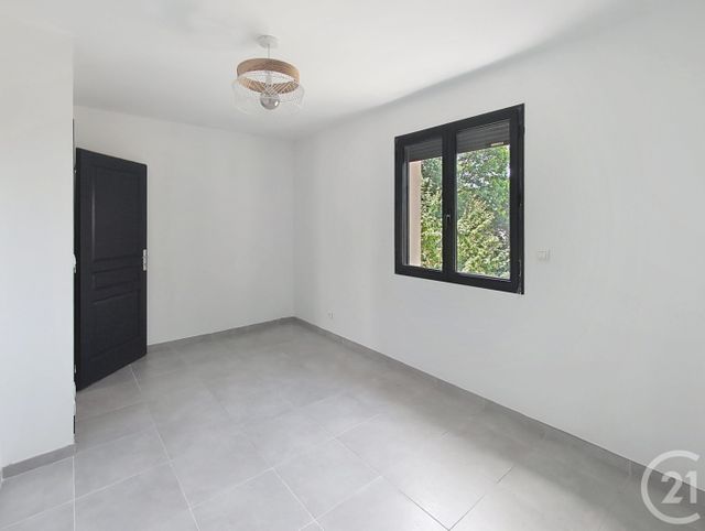 Maison &agrave; louer - 4 pi&egrave;ces - 87,78 m2 - Fleury Les Aubrais - 45 - CENTRE