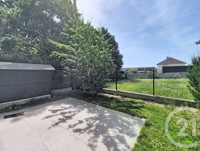 Maison &agrave; louer - 4 pi&egrave;ces - 87,78 m2 - Fleury Les Aubrais - 45 - CENTRE