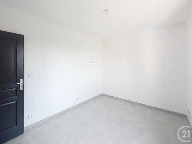 Maison &agrave; louer - 4 pi&egrave;ces - 87,78 m2 - Fleury Les Aubrais - 45 - CENTRE