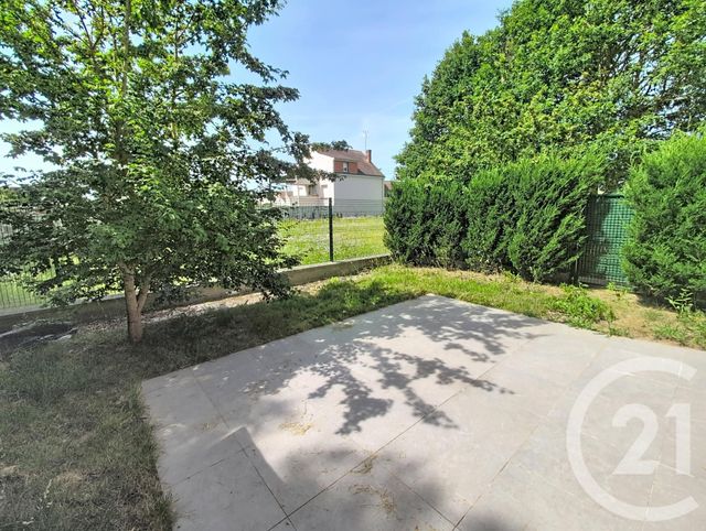 Maison &agrave; louer - 4 pi&egrave;ces - 87,78 m2 - Fleury Les Aubrais - 45 - CENTRE