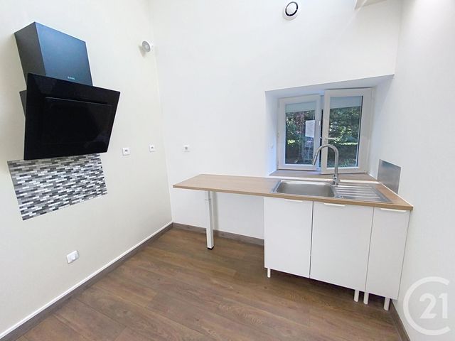 Maison &agrave; louer - 4 pi&egrave;ces - 89 m2 - Villorceau - 45 - CENTRE