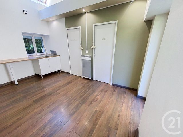 Maison &agrave; louer - 4 pi&egrave;ces - 89 m2 - Villorceau - 45 - CENTRE