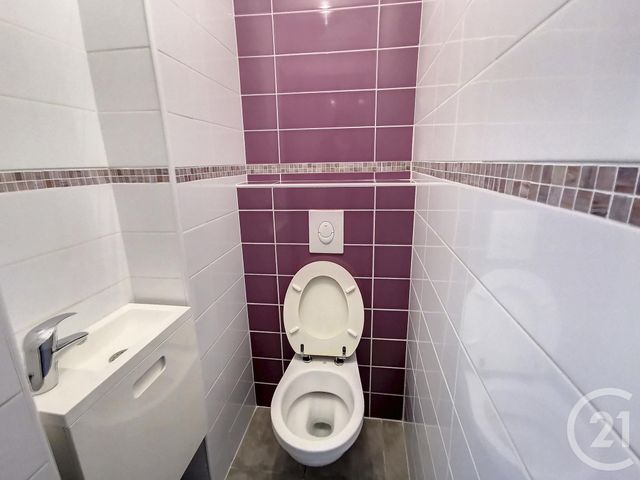 Appartement Duplex &agrave; louer - 3 pi&egrave;ces - 65,80 m2 - Ingre - 45 - CENTRE