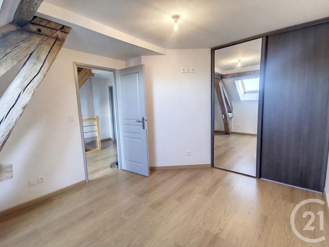 Appartement Duplex &agrave; louer - 3 pi&egrave;ces - 65,80 m2 - Ingre - 45 - CENTRE