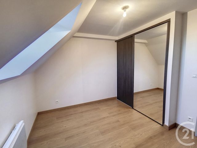 Appartement Duplex &agrave; louer - 3 pi&egrave;ces - 65,80 m2 - Ingre - 45 - CENTRE