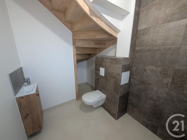 Maison &agrave; louer - 5 pi&egrave;ces - 77,52 m2 - St Jean Le Blanc - 45 - CENTRE