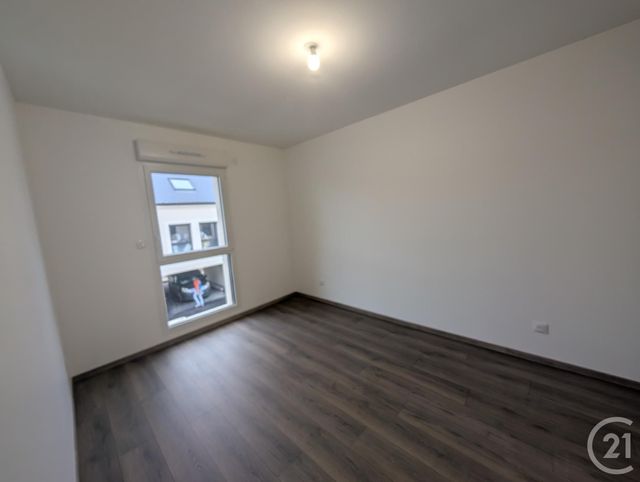 Maison &agrave; louer - 5 pi&egrave;ces - 77,52 m2 - St Jean Le Blanc - 45 - CENTRE