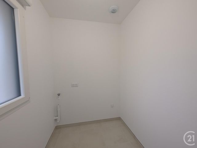 Maison &agrave; louer - 5 pi&egrave;ces - 77,52 m2 - St Jean Le Blanc - 45 - CENTRE
