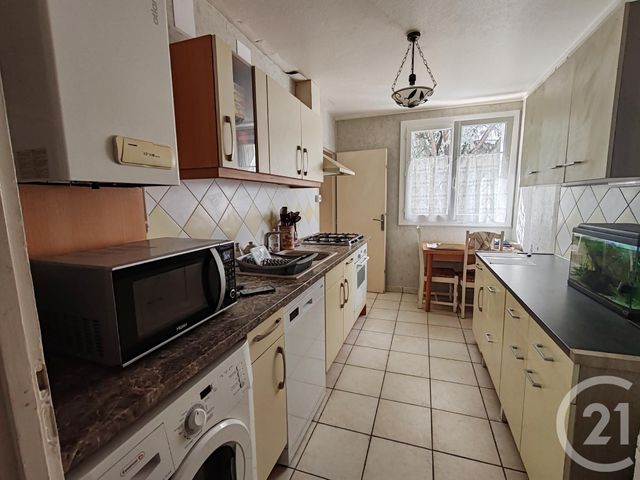 Appartement F4 &agrave; vendre - 4 pi&egrave;ces - 71,13 m2 - La Chapelle St Mesmin - 45 - CENTRE