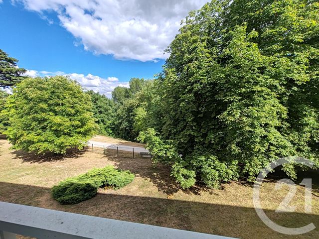 Appartement F4 &agrave; vendre - 4 pi&egrave;ces - 71,13 m2 - La Chapelle St Mesmin - 45 - CENTRE