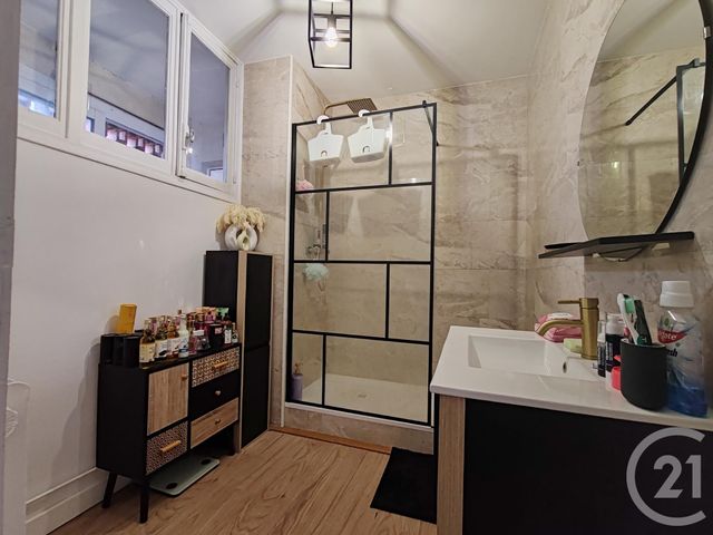 Appartement F2 &agrave; vendre - 2 pi&egrave;ces - 62,35 m2 - La Chapelle St Mesmin - 45 - CENTRE