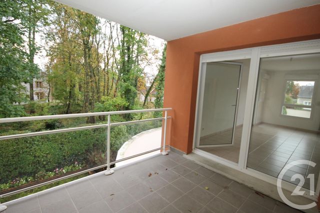 Appartement F2 &agrave; louer - 2 pi&egrave;ces - 54 m2 - La Chapelle St Mesmin - 45 - CENTRE