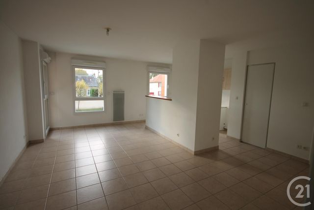 Appartement F2 &agrave; louer - 2 pi&egrave;ces - 54 m2 - La Chapelle St Mesmin - 45 - CENTRE