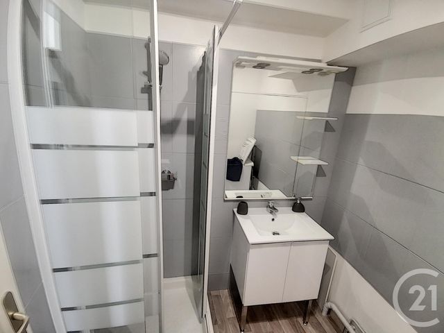 Appartement F2 &agrave; louer - 2 pi&egrave;ces - 40 m2 - Orleans - 45 - CENTRE