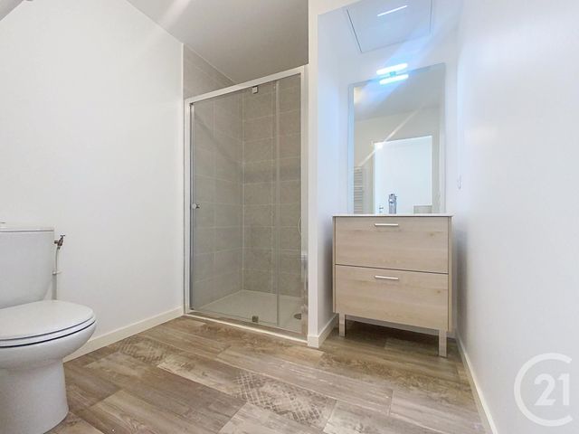 Appartement F1 &agrave; louer - 1 pi&egrave;ce - 23,77 m2 - La Chapelle St Mesmin - 45 - CENTRE