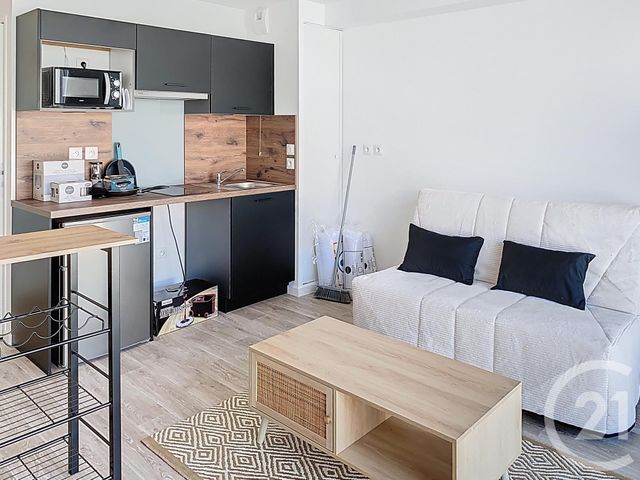 Appartement F1 &agrave; louer - 1 pi&egrave;ce - 23,77 m2 - La Chapelle St Mesmin - 45 - CENTRE