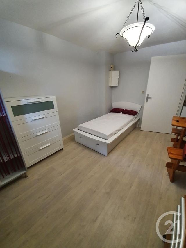 Appartement Studio &agrave; louer - 1 pi&egrave;ce - 17,54 m2 - Orleans - 45 - CENTRE